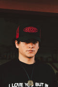 GORRA BOX LOGO NEGRO CON ROSA